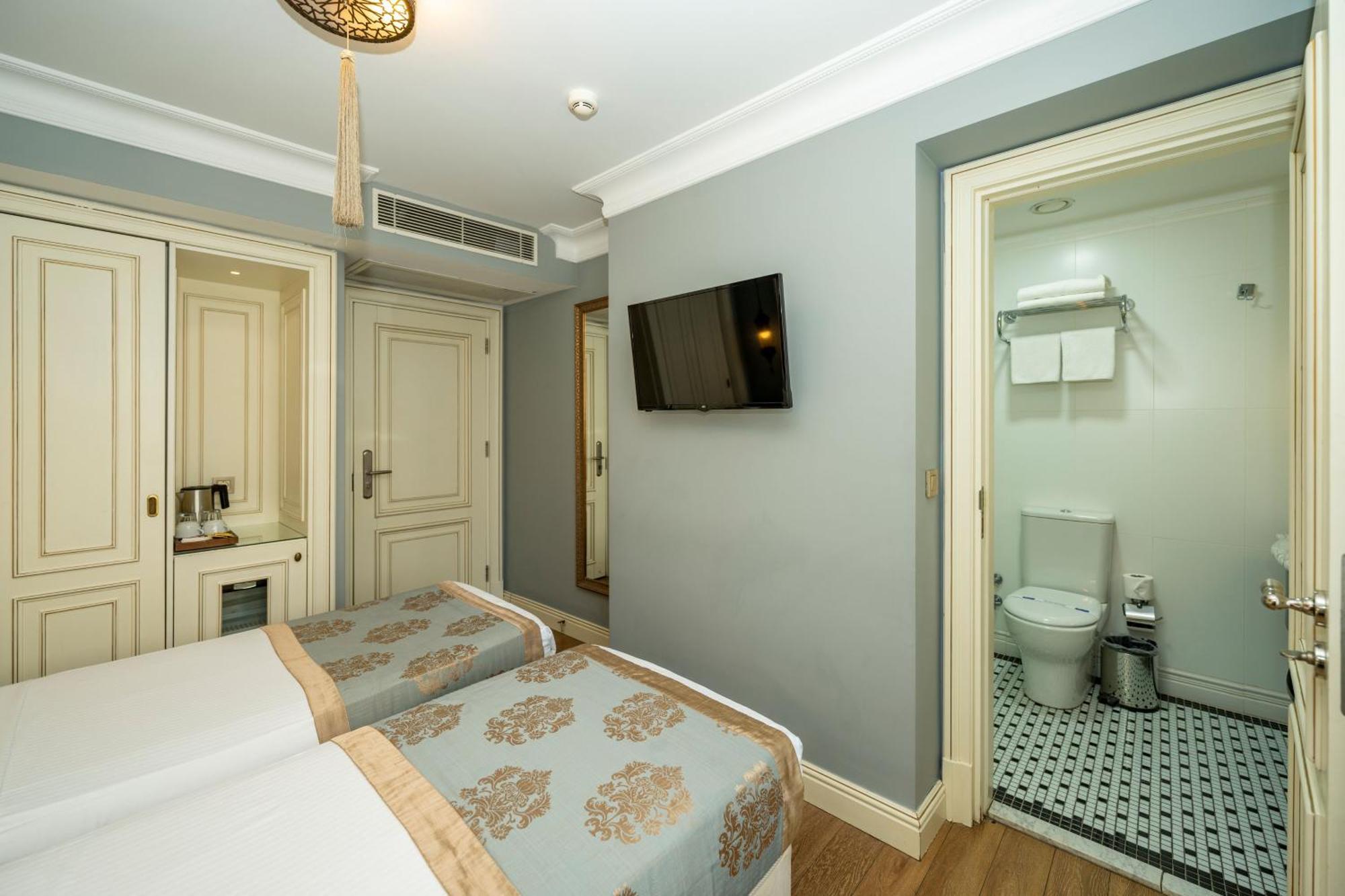 Raymond Blue Hotel Stambuł Zewnętrze zdjęcie